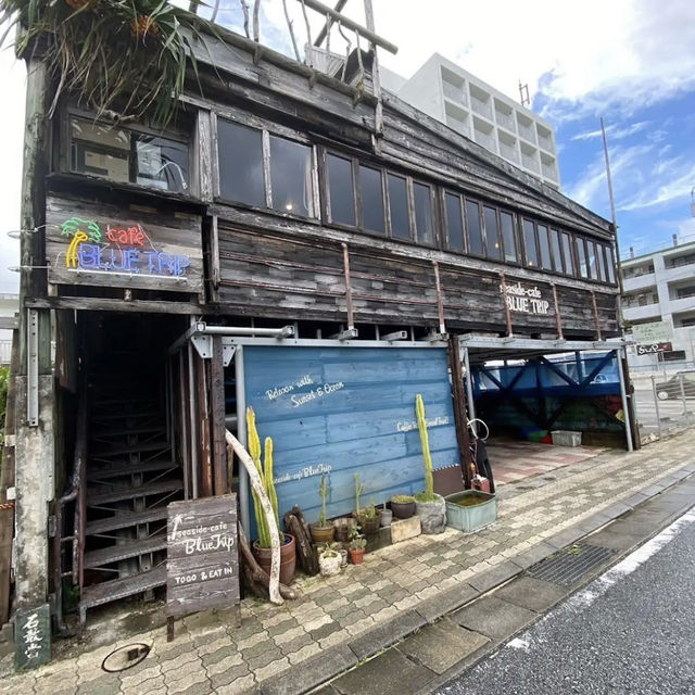 【沖縄】🇯🇵 シーサイドカフェ ブルートリップ