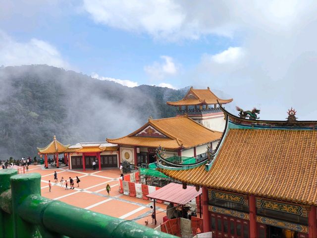 Serenity at Chin Swee Temple