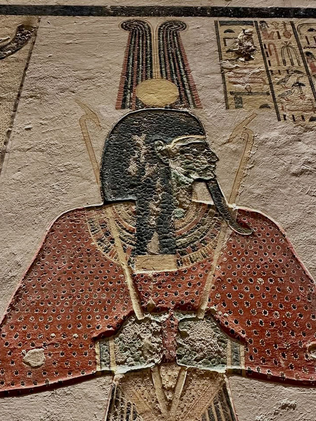 ✨ Deir el-Bahari Diaries: Pharaohs, Sandals, & a Goat’s Selfie Moment 🐐