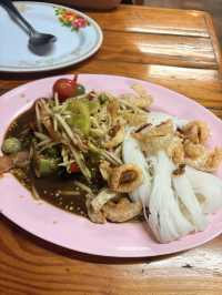 チェンカーンは食べ歩きに最適！