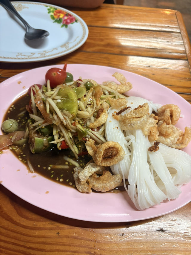 チェンカーンは食べ歩きに最適！