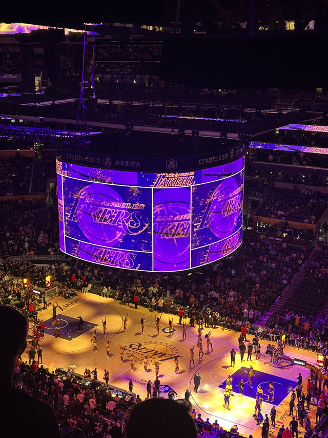 【アメリカ・ロサンゼルス】本場アメリカでNBA・Lakers観戦🏀 in Crypto.com ARENA
