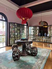Day trip to Pinang Peranakan Mansion ,Penang famous historical building! 