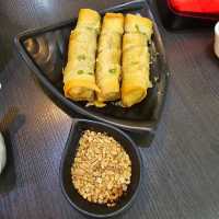ทานแหนมเนือง ริมแม่น้ำปิง - วีที แหนมเนือง