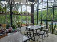 ขวัญใจ คาเฟ่ &Tree สวนผึ้ง
