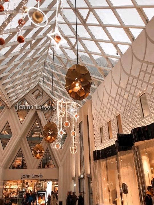 a true gem in the heart of the city, offering a shopping experience that’s both elegant and exciting