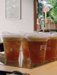 Fulfil เติมเต็ม : คาเฟ่เล็กๆตกแต่งสไตล์มินิมอล