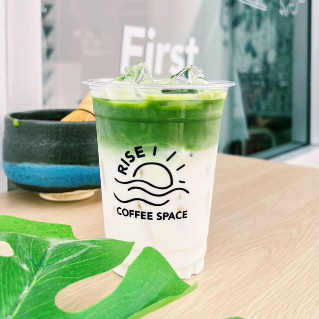 Rise Coffee Space : คาเฟ่สเปเชียลตี้