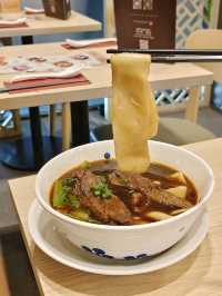 必食牛肉麵！ 手工麵富口感！