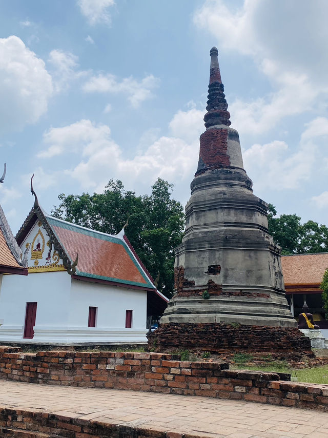 วัดพระศรีรัตนมหาธาตุ จังหวัดสุพรรณบุรี