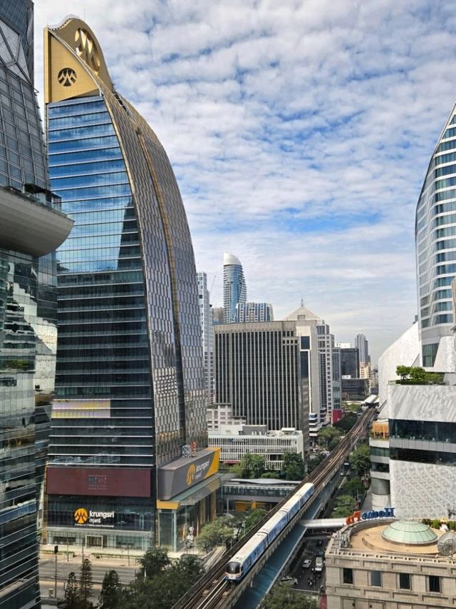City of Lights, City of Love – A Romantic Hideaway at Rosewood Bangkok