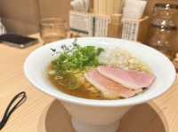 大阪梅田 らぁ麺 鴨と葱 梅田店 Ramen Kamo to Negi Osaka Umeda Branch