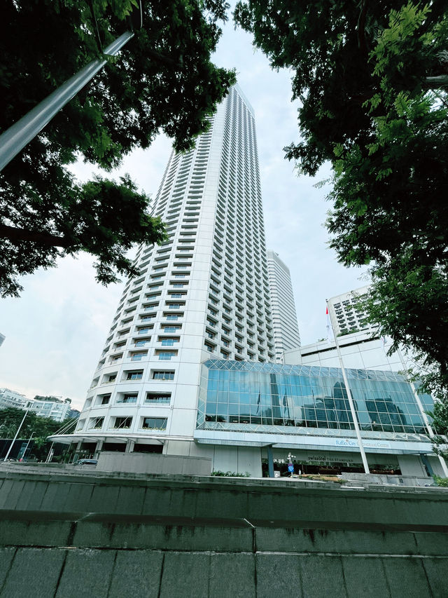 “Discovering Citywalk Singapore at Raffles Place”