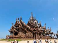 Pattaya's Soulful Spectacle: The Unmissable Sanctuary of Truth!