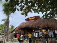 Beach Club จันทบุรี ที่ Hale Hala