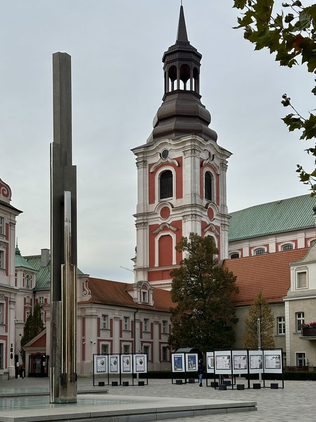 A Free Sanctuary: My Quiet Moments in Poznań’s Basilica