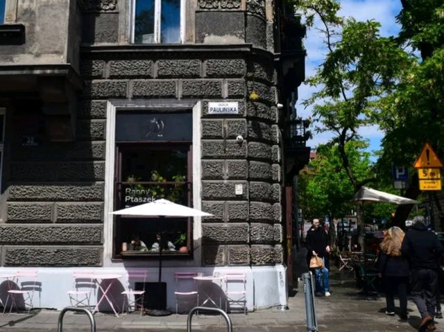 🇵🇱✨ Krakow Diaries: Discover Europe’s Hidden Budget Gem! ✨🇵🇱
