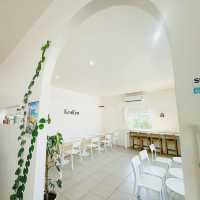 A Cozy Hideaway for True Coffee Lovers