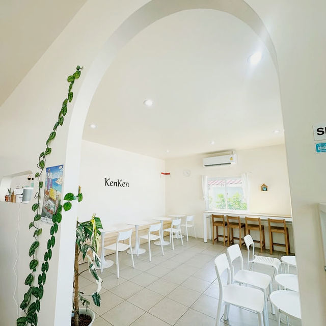 A Cozy Hideaway for True Coffee Lovers