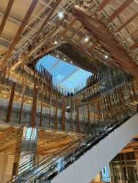 Toyama Glass Art Museum – A Shimmering Jewel in the Heart of Town  