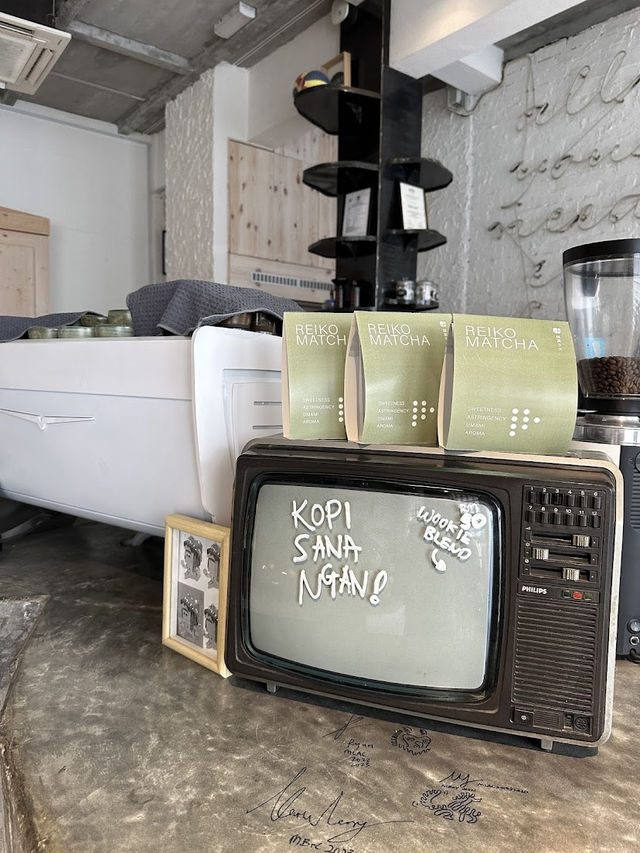 Woo! A Stylish Cafe Retreat in Kota Kinabalu