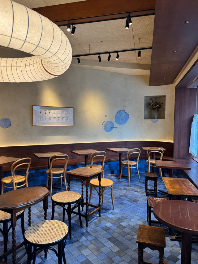 EAU Cafe, Shanghai