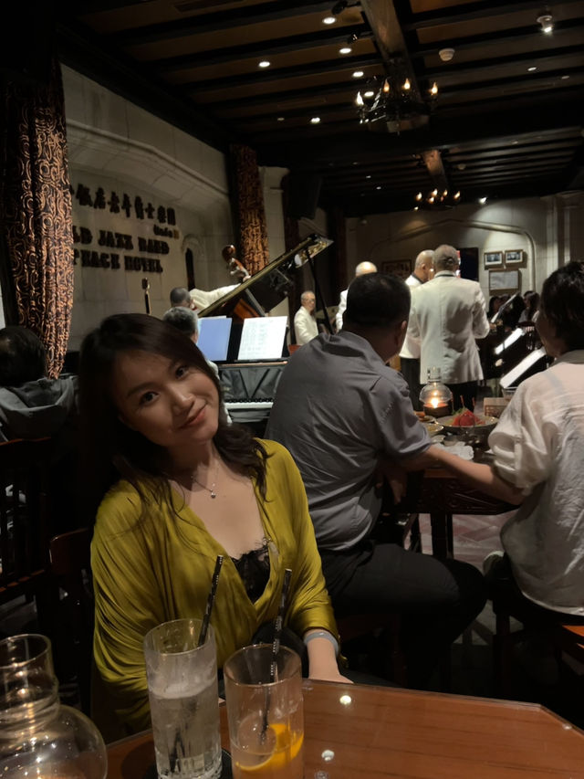 Shanghai Must-Do ✅ Attending Jazz Night at the Fairmont Peace Hotel
