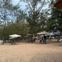 นั่งชิลล์คาเฟ่ริมทะเล หาดแหลมเจริญ ระยองฮิ