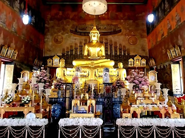 วัดระฆังโฆสิตาราม✨️