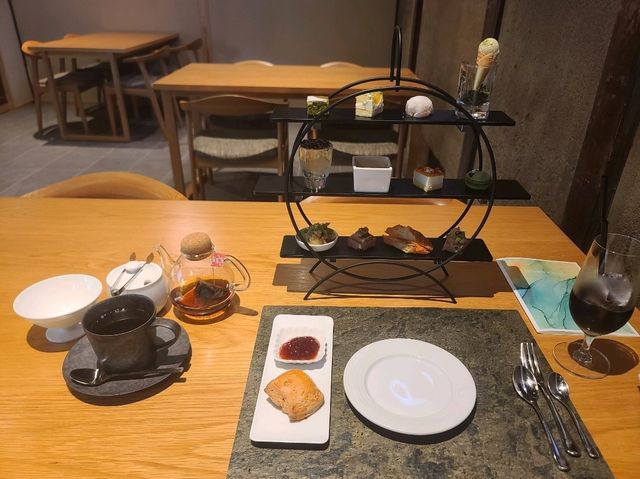 야메 후쿠시마 쇼카초(八女福島 商家町) LE UN(ルアン)차 그리고 여름과일 애프터눈티
