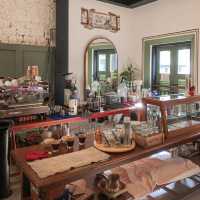  Lim Kee Cafe