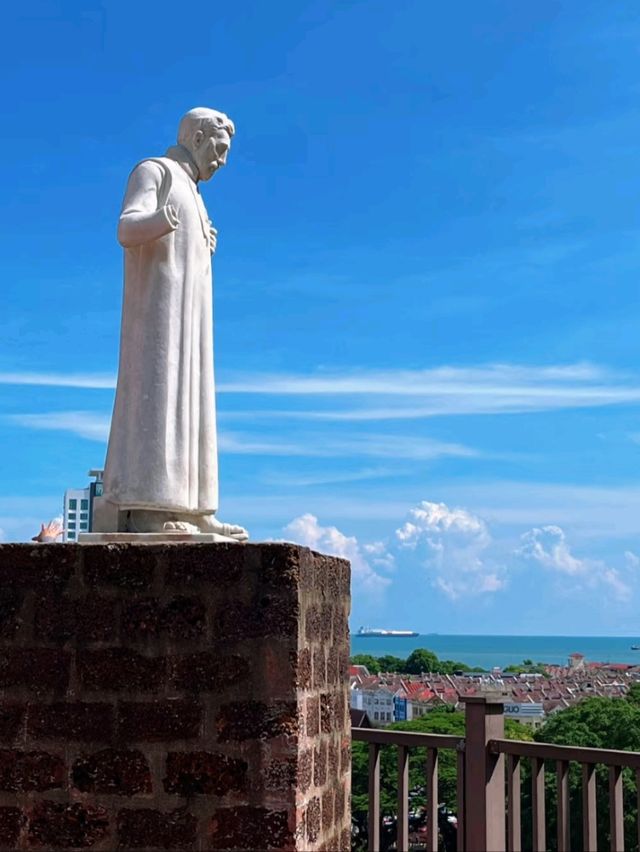 🌅🍜 Wandering Through Malacca City – Where the Past Meets the Present 🛺✨