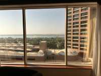 【Corniche Hotel／コーニッシュ ホテル｜アブダビ“五つ星体験が5,000円宿泊で叶う快適ステイ”】