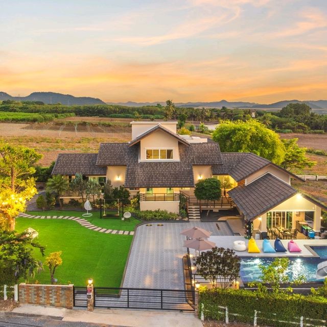พูลวิลล่าเขาใหญ่สวยบรรยากาศชิล The Time Pool Villa