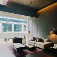 Skyline Ease with a Contemporary Pulse