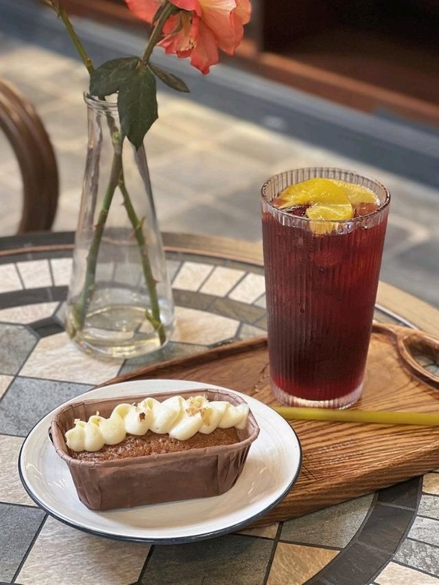 Indoor Coffee & Bistro