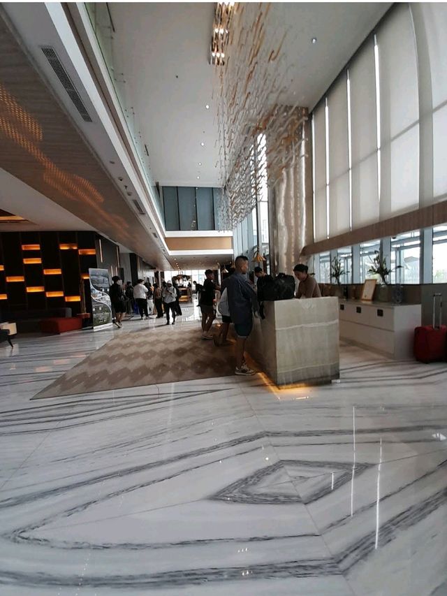 Yello Hotel Harmoni