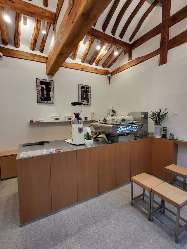 Jeongdok Café