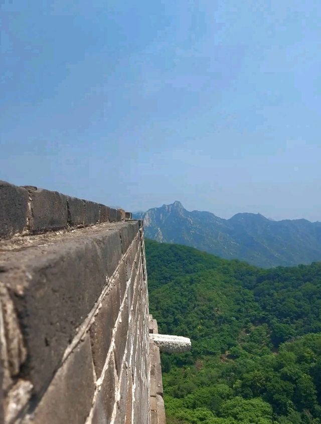 The Scenic Climb West : West Route of the Mutianyu Great Wall