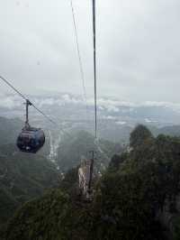 Nature and Wonder: Phenomenal Sea of Clouds at Tianmen Mountain and the Grandeur of 72 Qilou