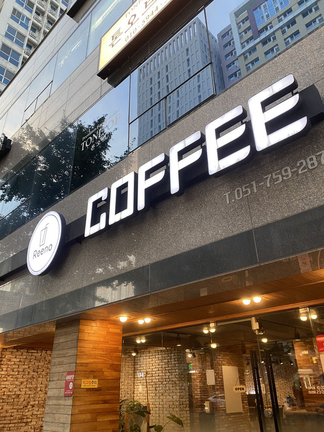 수영역 근처 숨은 감성 카페, 리노