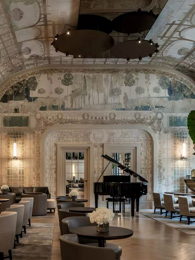 巴‮卢黎‬泰西亚‮华文‬东方酒店 (Mandarin Oriental Lutetia, Paris）