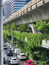 (un)FASHION District S39