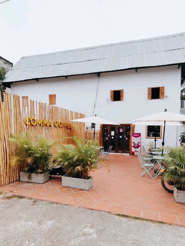 ☕ : Comma Coffee Luangprabang คาเฟ่หลวงพระบาง