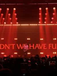 🎤 Lauv’s Hong Kong Concert Vibes The most splendid concert 