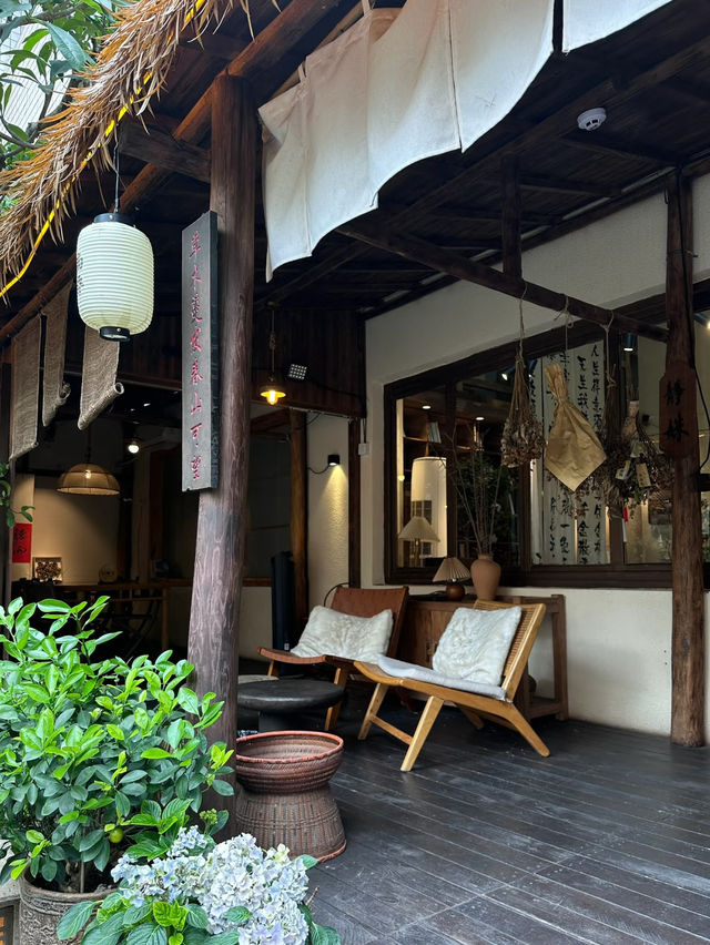 Hidden Garden Retreat in the Heart of Shenzhen 🌸📷