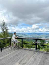 คาเฟ่วิวดีๆ ที่รักษ์ไทยแคมป์ เนินมะปราง พิดโลก