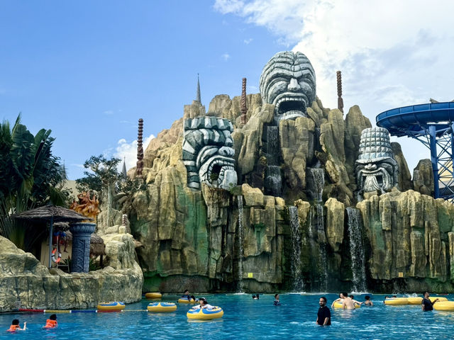 One Epic Day at VinWonders Phu Quoc One Epic Day at VinWonders Phu Quoc