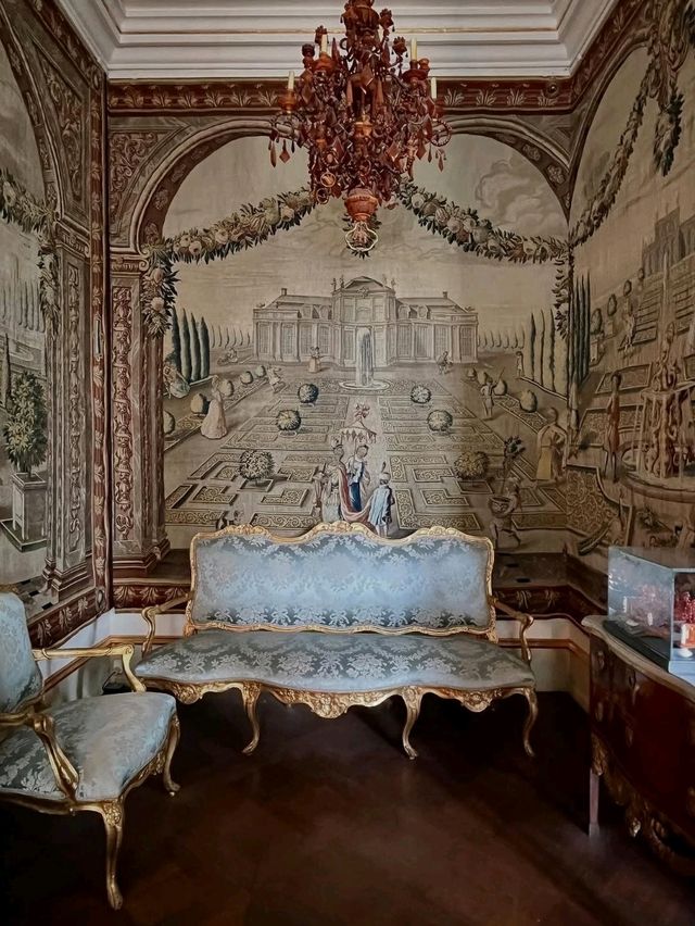 Exploring the Timeless Beauty of Rosenborg Slott