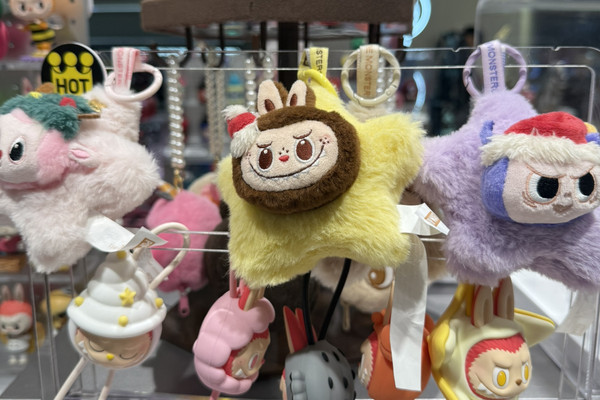 🧸 POP MART Siam Discovery – Collector's Paradise in Bangkok